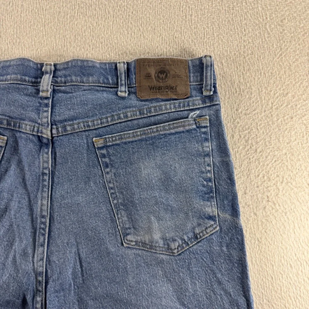 Wrangler rugged wear